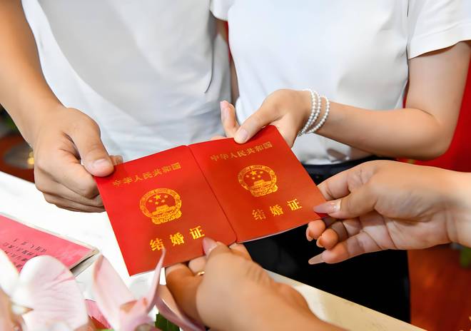 腾讯分分彩:双胞胎哥哥车祸离世,19年后却在广东被“发现”;前女友揭开离奇真相,浙江警方奔赴千里将双胞胎弟弟抓获